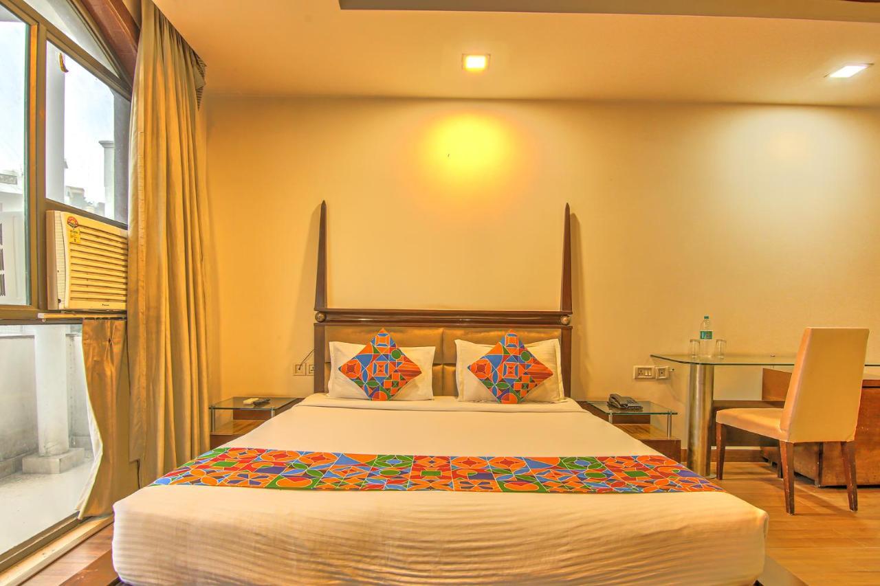 FabHotel Le Grand Nuova Delhi Esterno foto
